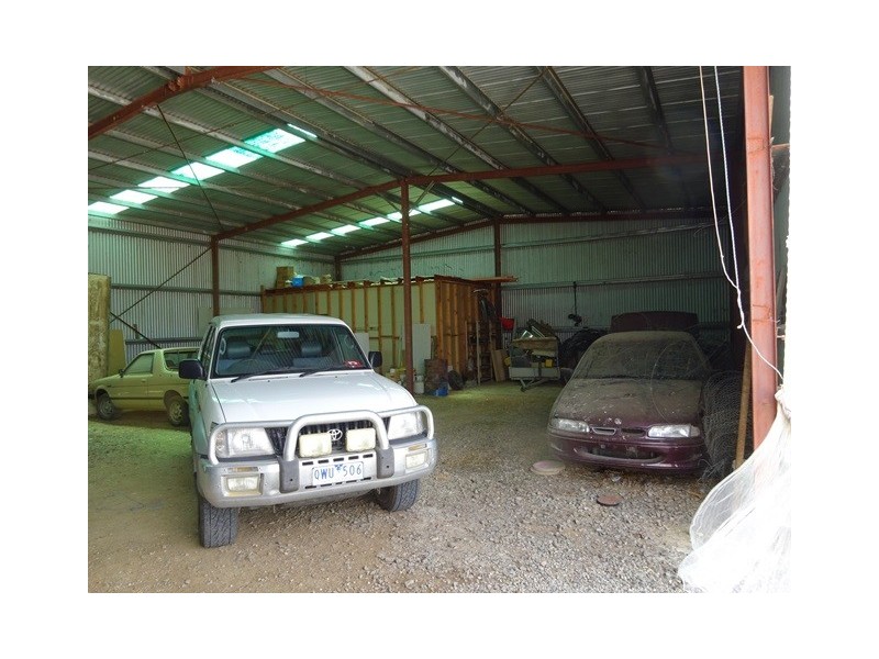 … Cnr Rowe Road and McDonald Road, Echuca VIC 3564