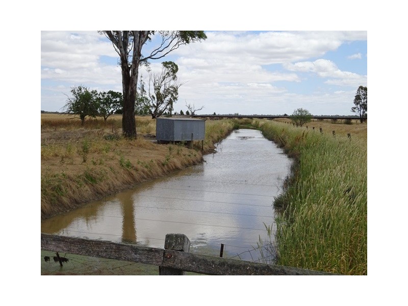 … Cnr Rowe Road and McDonald Road, Echuca VIC 3564