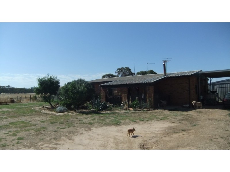 5 Bains Road, Navarre VIC 3384