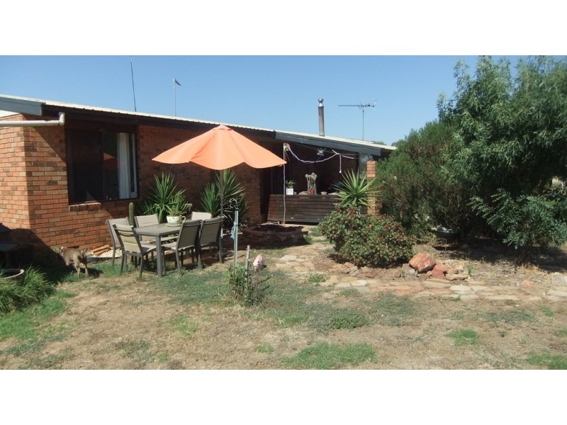 5 Bains Road, Navarre VIC 3384