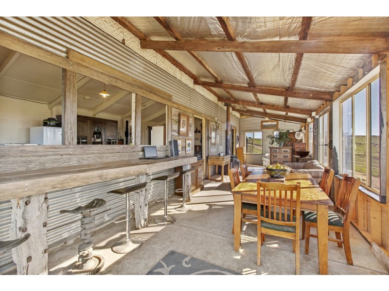 55 McIntosh Lane, Nulla Vale VIC 3435