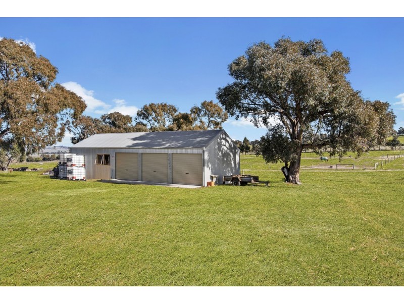 55 McIntosh Lane, Nulla Vale VIC 3435