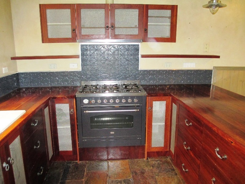 49 HALLS FLAT ROAD, Alexandra VIC 3714