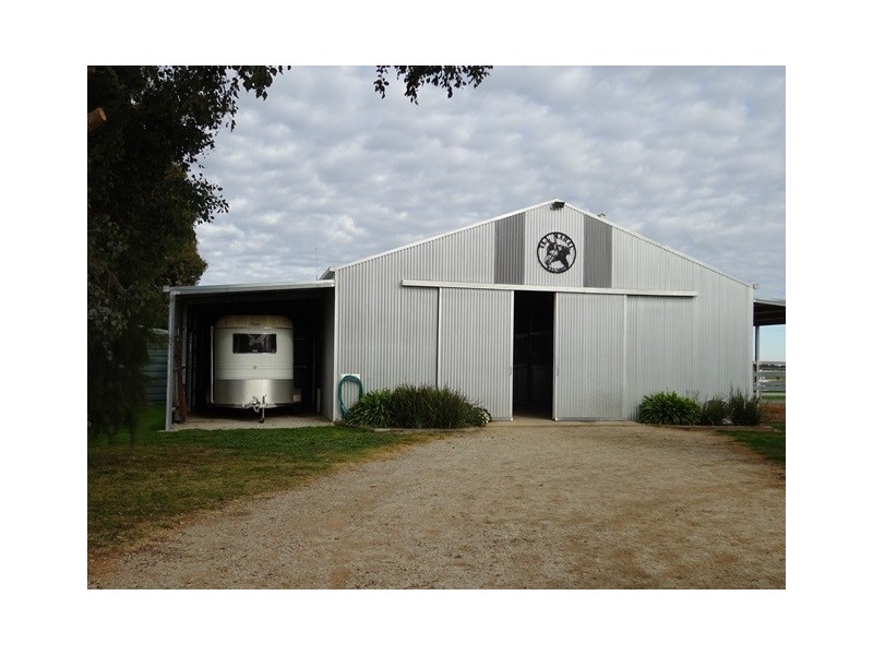 1077 Castles Road, Koyuga VIC 3622