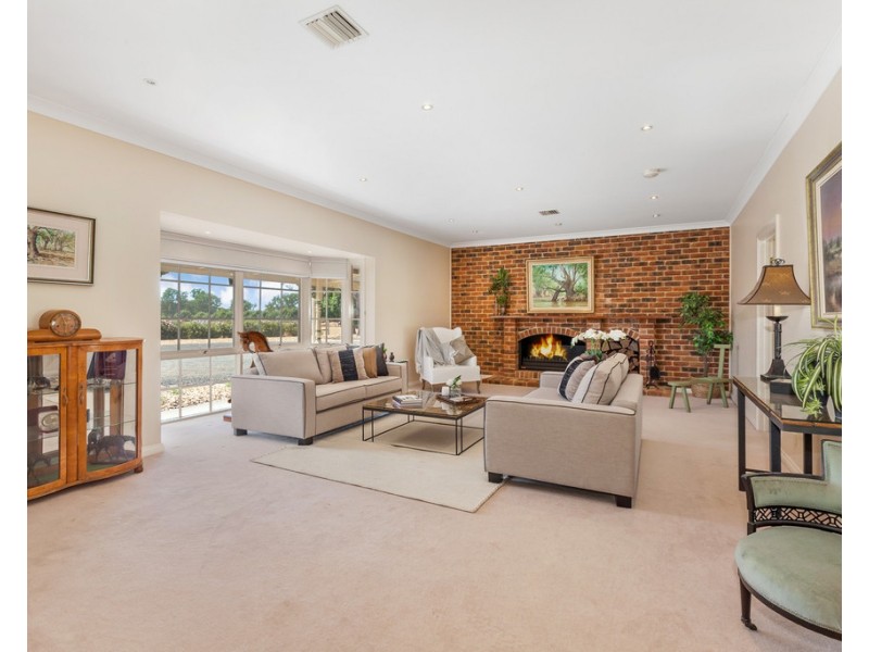 7 Kurkurac Court, High Camp VIC 3764