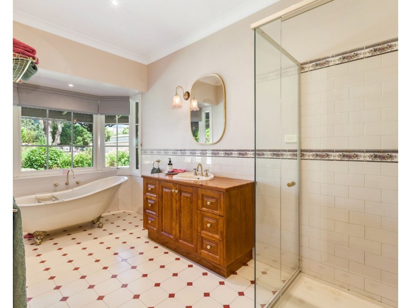 7 Kurkurac Court, High Camp VIC 3764