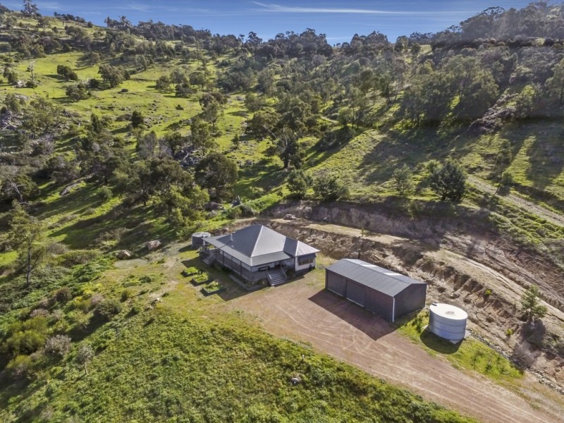 8301 Goulburn Valley Hwy, Trawool VIC 3660