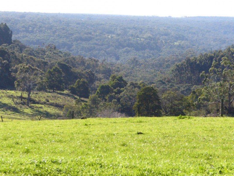 400 (CA’s 8 and 8A ) East Greenwald Road, Greenwald VIC 3304