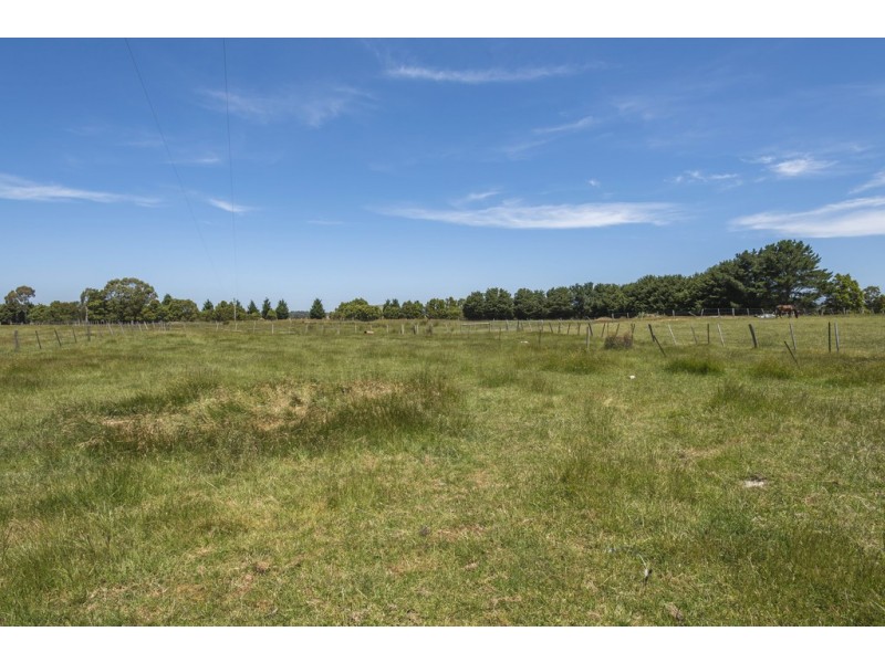 258 Tooborac Road, Lancefield VIC 3435