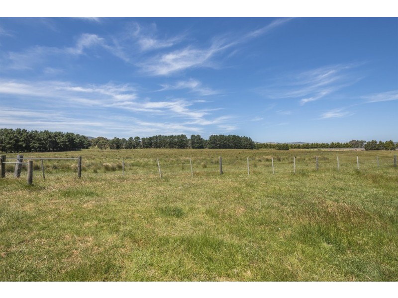 258 Tooborac Road, Lancefield VIC 3435