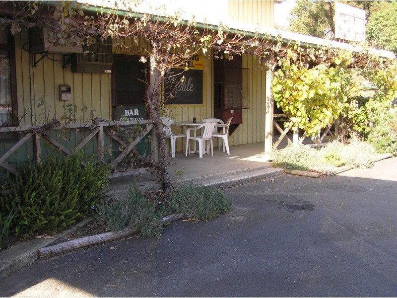 20-28 High Street, Pyalong VIC 3521