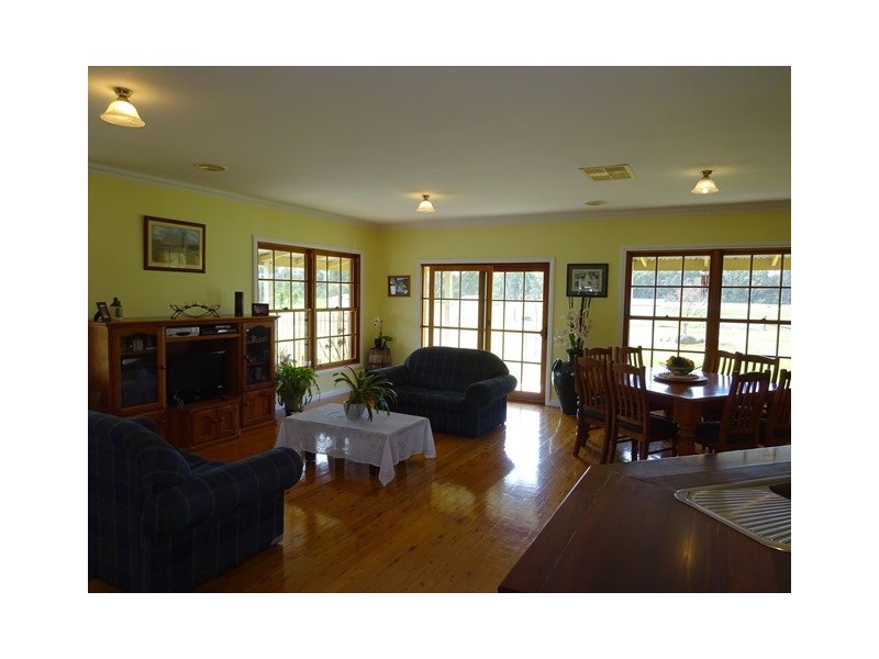 40 PAROO STREET, Echuca VIC 3564