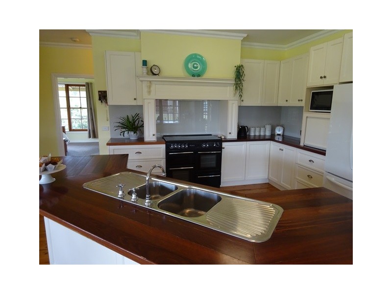 40 PAROO STREET, Echuca VIC 3564