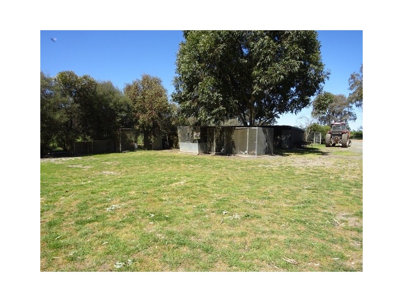 592 LOOKER ROAD, Echuca VIC 3564