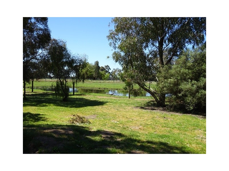 592 LOOKER ROAD, Echuca VIC 3564