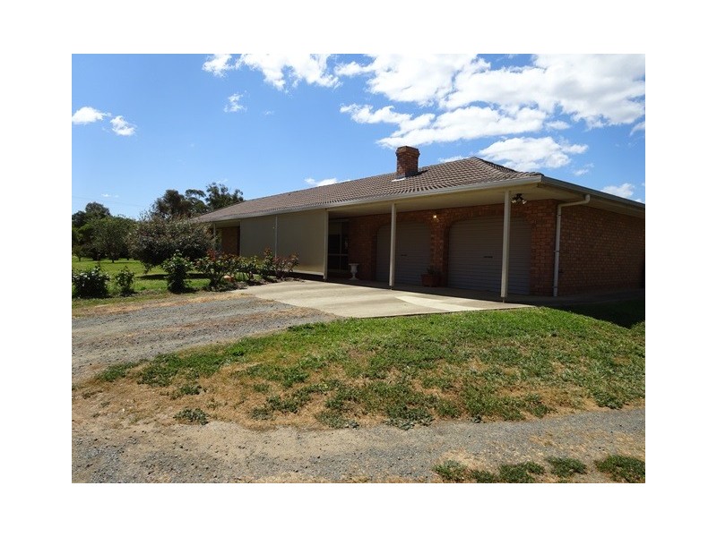 89 Lady Augusta Road, Echuca VIC 3564