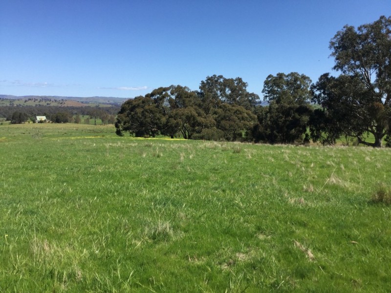 Part 325 Switzerland Road, Ghin Ghin VIC 3717