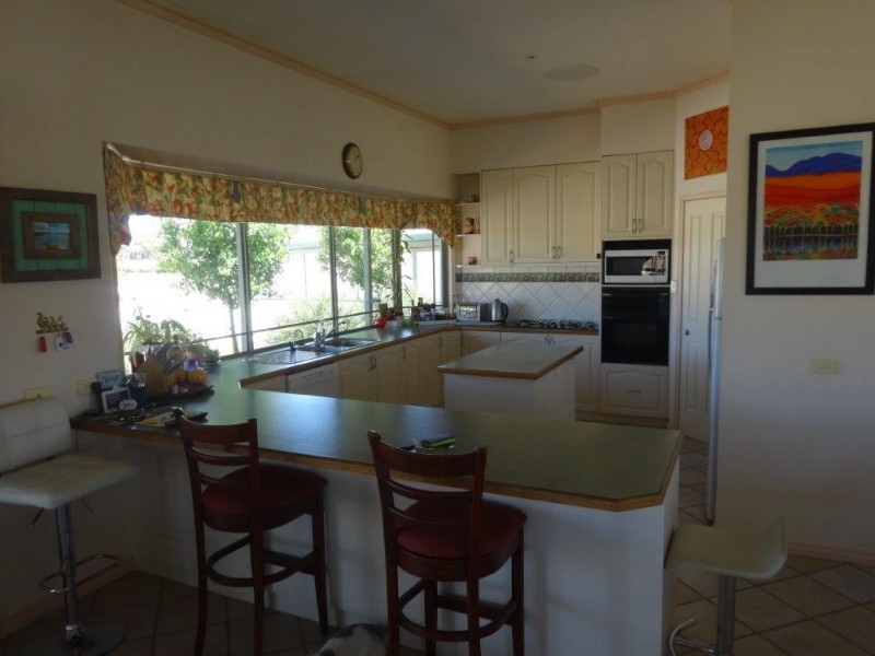 446 Perricoota Road, Moama NSW 2731