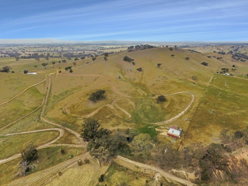 - Broadford-Pyalong Road, Pyalong VIC 3521