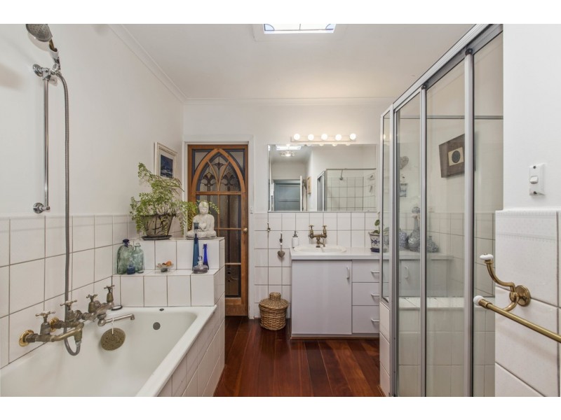 240 Wallan Heights Road, Wallan VIC 3756