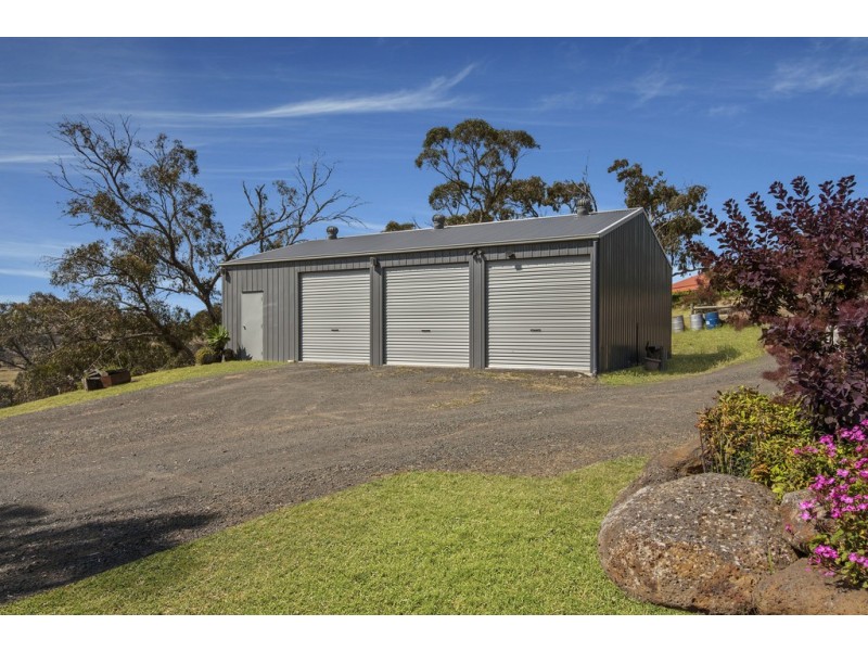 240 Wallan Heights Road, Wallan VIC 3756
