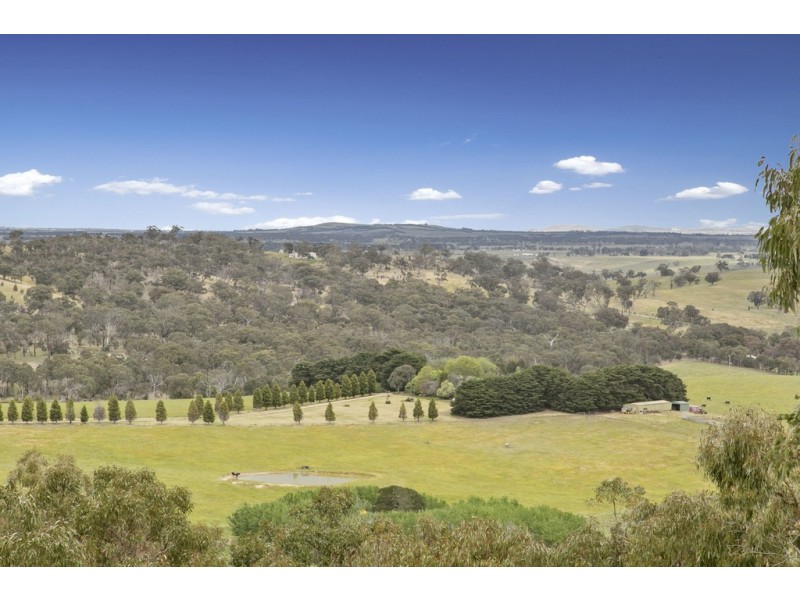 240 Wallan Heights Road, Wallan VIC 3756