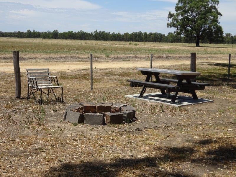 .. Hardings Lane, Moama NSW 2731