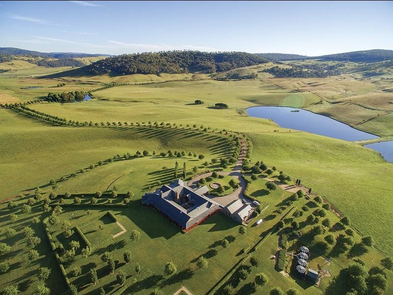 1929 Great Alpine Road, Omeo VIC 3898