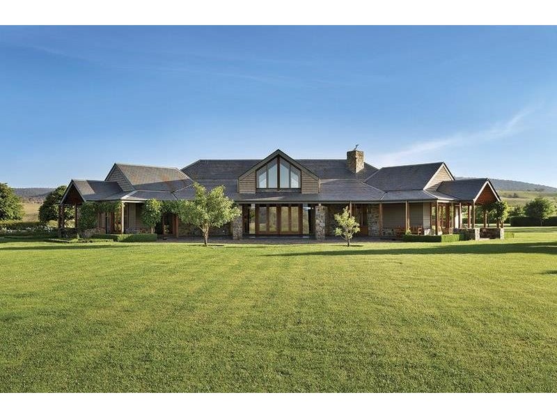 1929 Great Alpine Road, Omeo VIC 3898