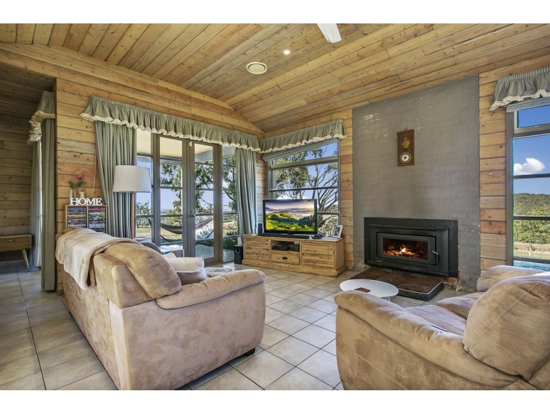 361 Mount Eliza Road, Riddells Creek VIC 3431