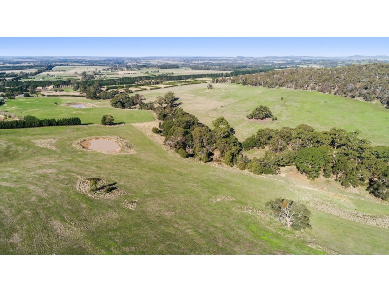 361 Mount Eliza Road, Riddells Creek VIC 3431