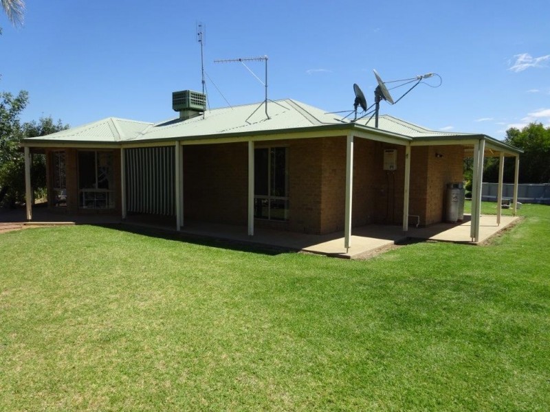 894 COBB HIGHWAY, Moama NSW 2731