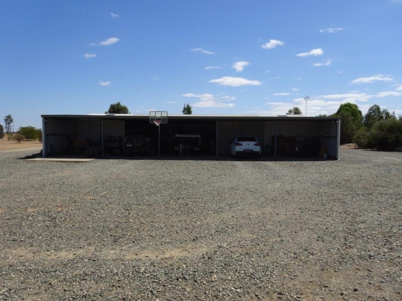 894 COBB HIGHWAY, Moama NSW 2731