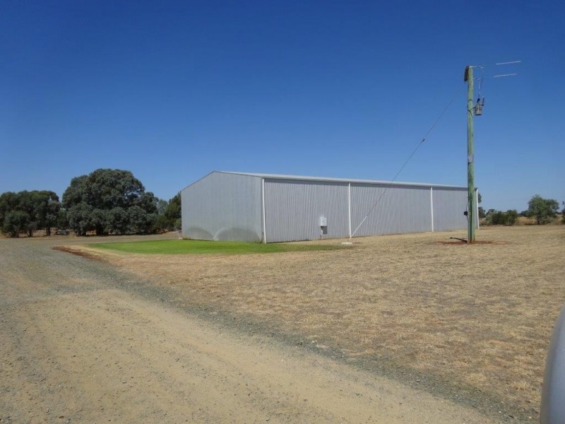894 COBB HIGHWAY, Moama NSW 2731