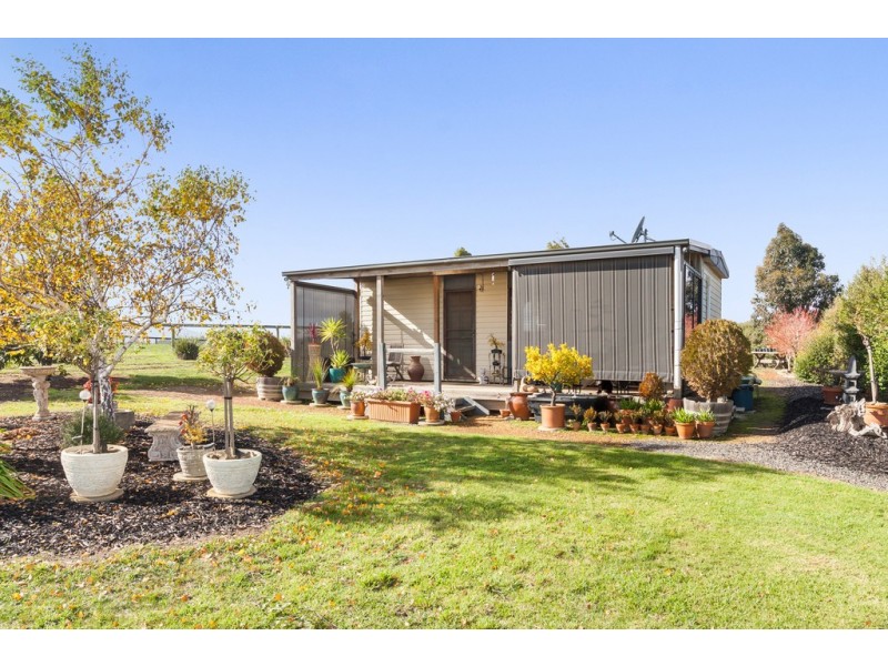 10 Olive Court, Kilmore East VIC 3764