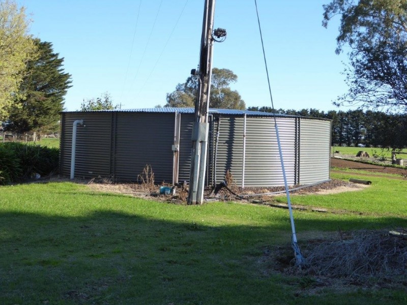 950 CASTLE CAREY ROAD, Terang VIC 3264