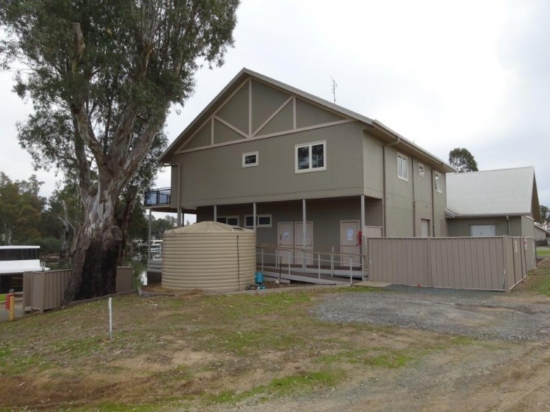 … Perricoota Road, Moama NSW 2731