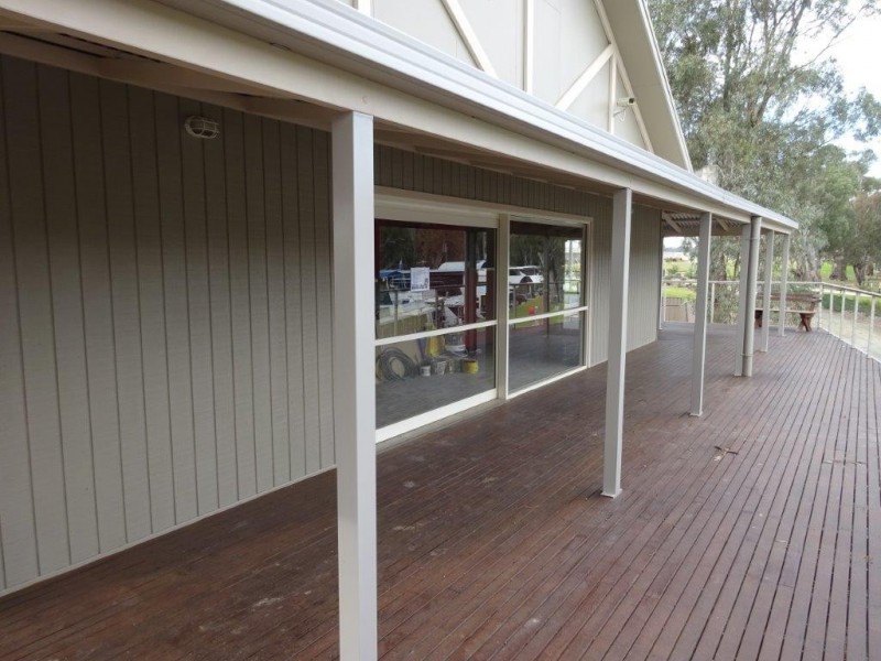… Perricoota Road, Moama NSW 2731