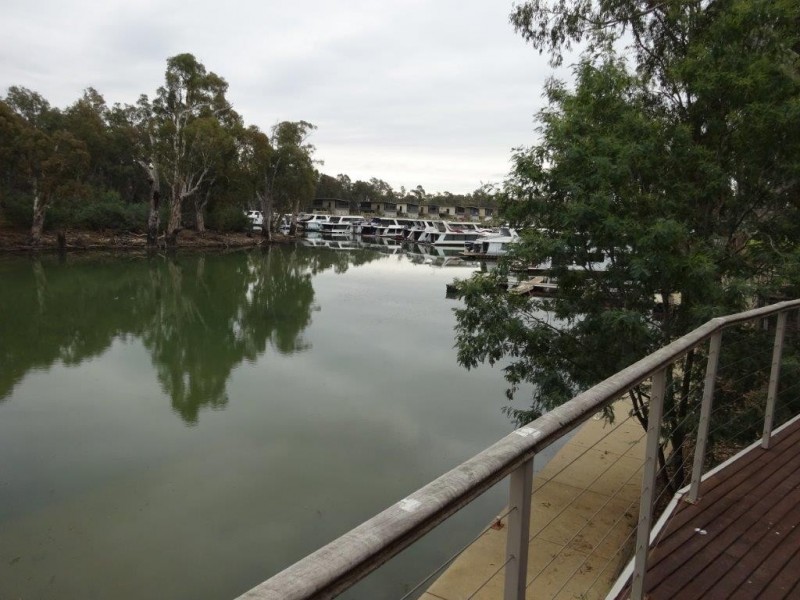 … Perricoota Road, Moama NSW 2731