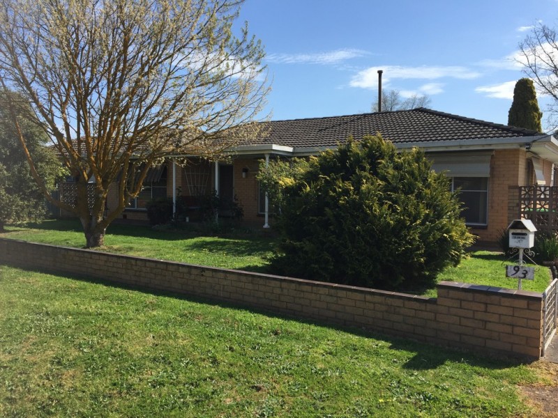 93 BOUNDARY ROAD, Mortlake VIC 3272