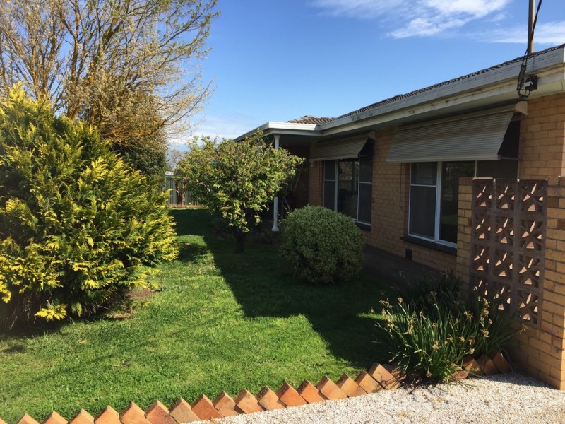 93 BOUNDARY ROAD, Mortlake VIC 3272