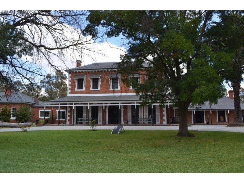 … PERRICOOTA FOREST ROAD, Moama NSW 2731
