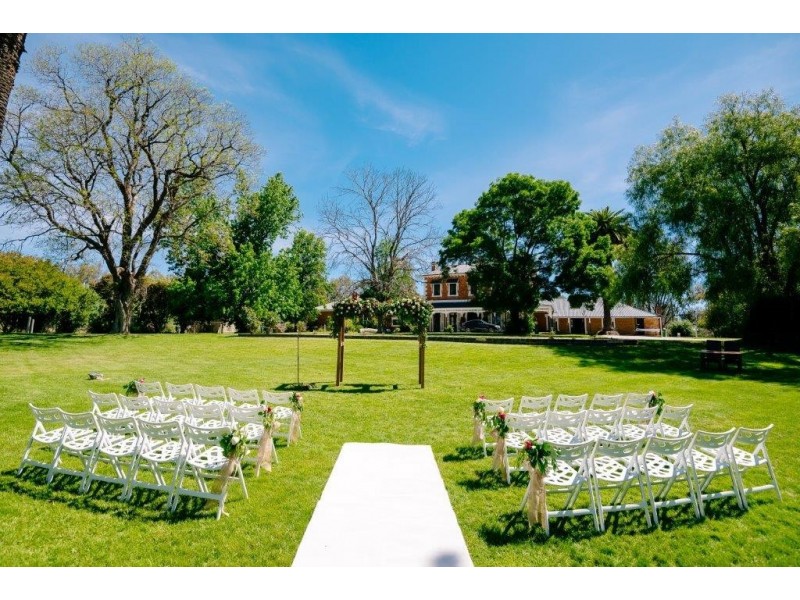 … PERRICOOTA FOREST ROAD, Moama NSW 2731