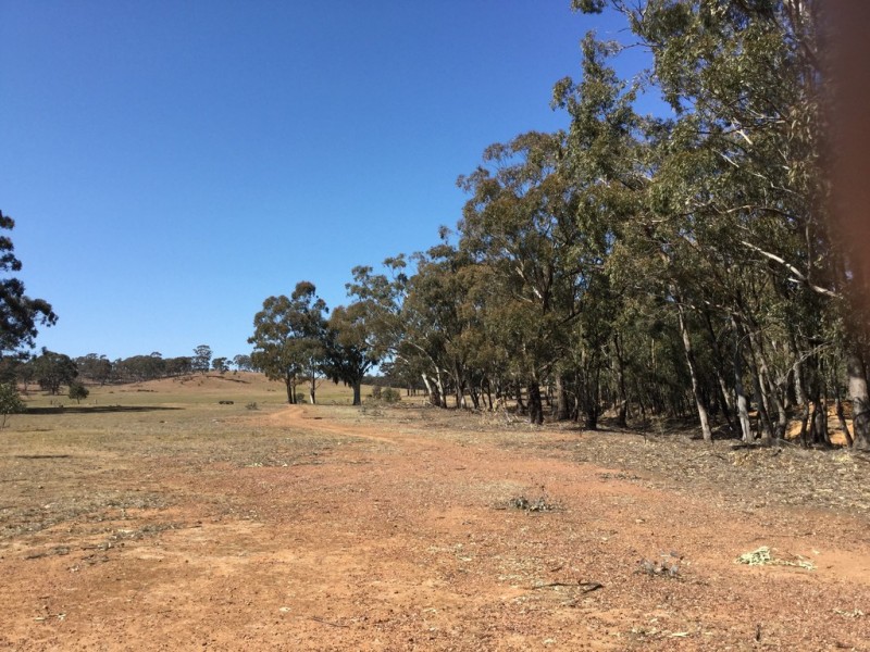 . Burkes Flat- Wehla Rd, Burkes Flat VIC 3475
