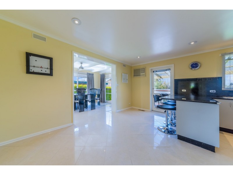 40 RANGEVIEW STREET, Warragul VIC 3820