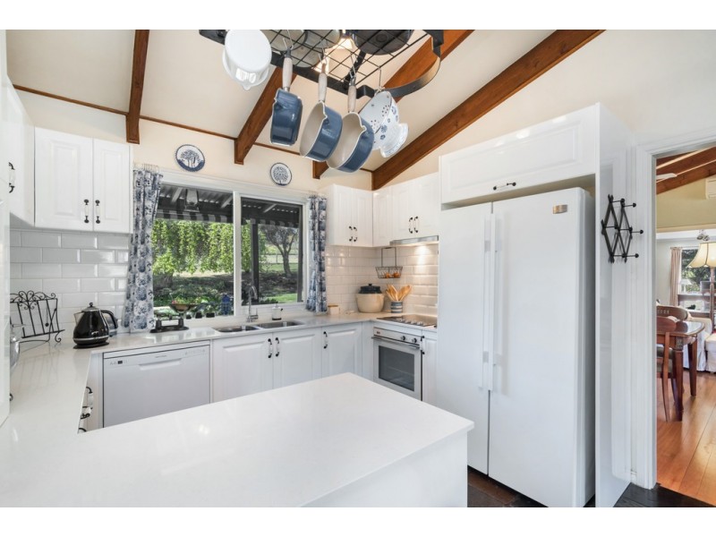 3 Lancefield-Pyalong Road, Pyalong VIC 3521