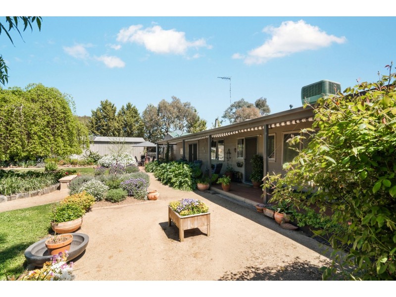 3 Lancefield-Pyalong Road, Pyalong VIC 3521