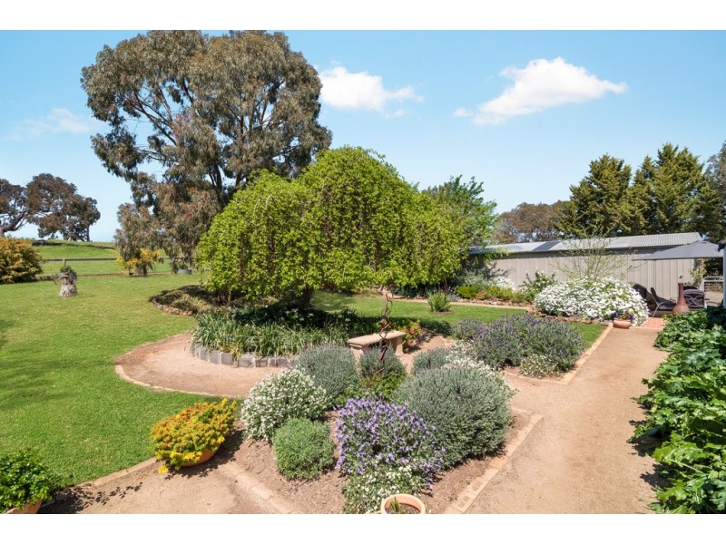 3 Lancefield-Pyalong Road, Pyalong VIC 3521