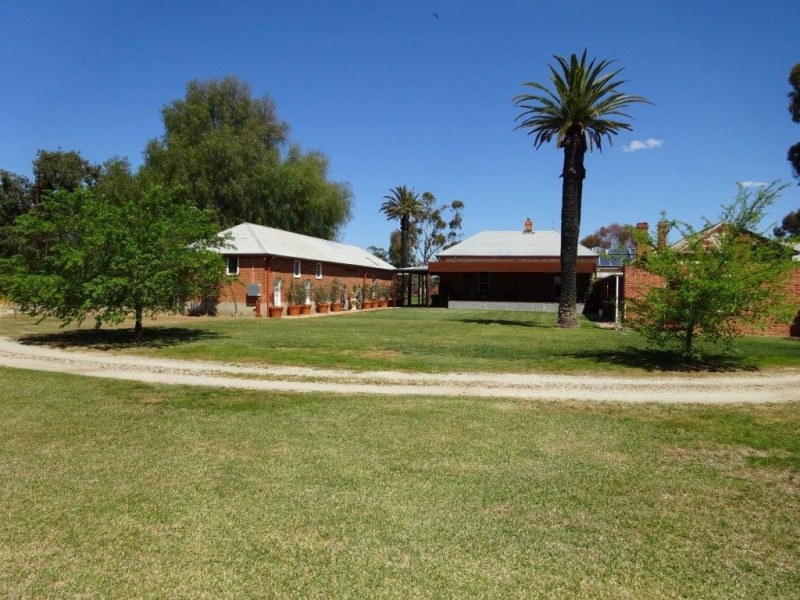 . COBB HIGHWAY, Moama NSW 2731