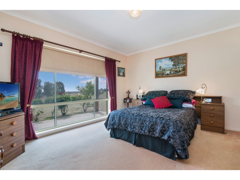 46 Carters Lane, Longwood VIC 3665